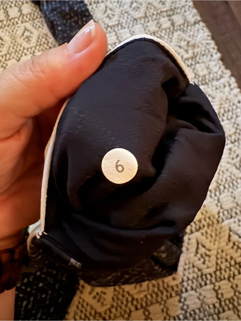 lululemon athletica excellent no